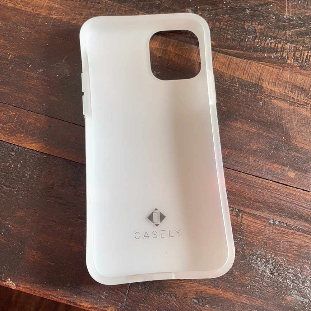 iPhone 11 Pro case - Picture 2 of 2